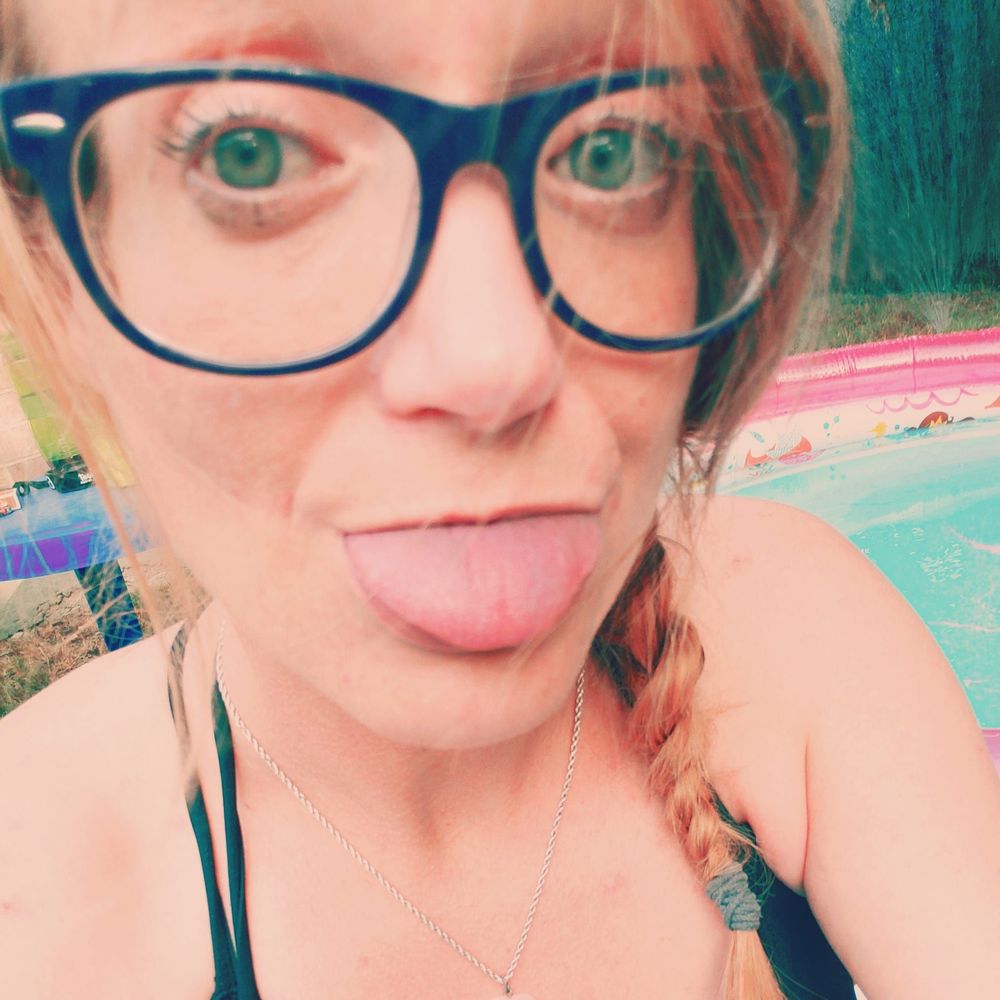 Meet your Posher, Becca